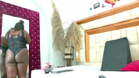 Kiara... online show from 04/18/26, 01:26