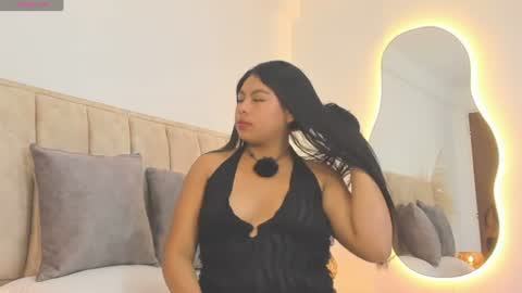 Snapshot of kiaralix chatting on 07/23/26, 12:03 Kiara Lix online show from 07/23/26, 12:03