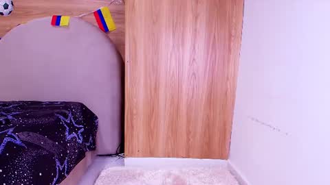 Snapshot of kiaralopez_ chatting on 07/04/26, 03:02 kiaralopez_ online show from 07/04/26, 03:02