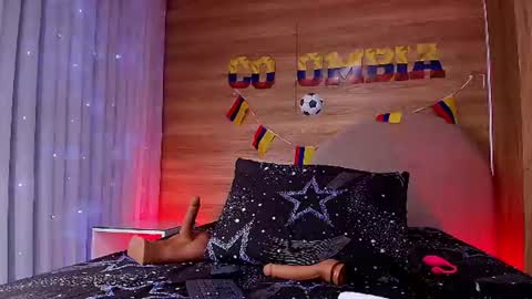 Snapshot of kiaralopez_ chatting on 07/17/26, 03:35 kiaralopez_ online show from 07/17/26, 03:35