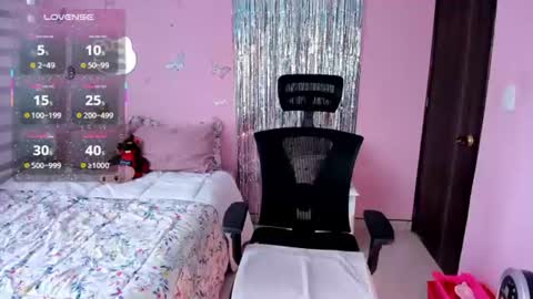 Kiarielle online show from 06/30/26, 07:59