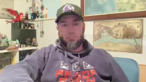 kicker_of_elves online show from 11/02/25, 11:34