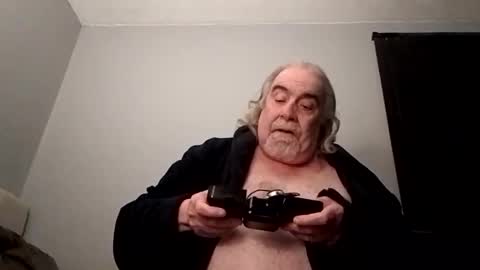 Snapshot of kickinme chatting on 03/08/25, 06:37 KICKINME online show from 03/08/25, 06:37