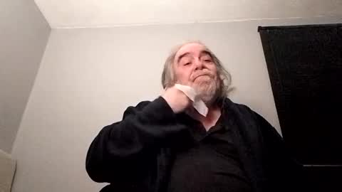 Snapshot of kickinme chatting on 03/10/25, 05:11 KICKINME online show from 03/10/25, 05:11