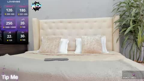 Kieran Derek online show from 10/12/25, 03:27