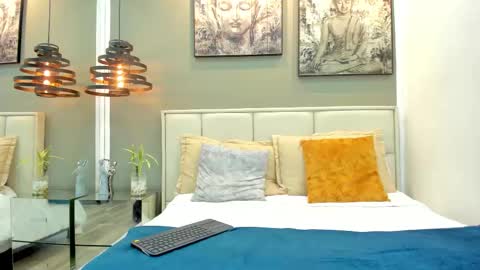 Kieran Derek online show from 12/15/25, 03:11