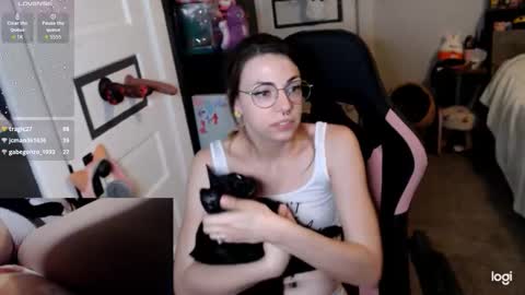 Kiersten online show from 03/06/26, 04:25