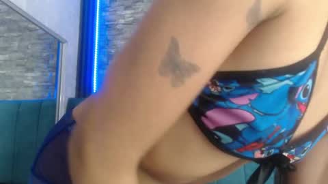 kihara_23 online show from 10/20/25, 08:42