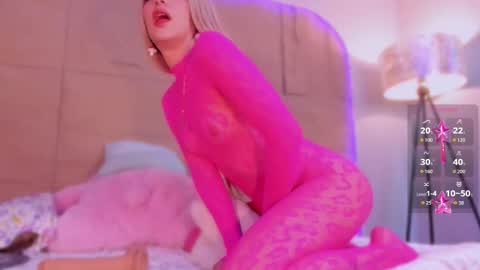 KIM COOPER online show from 03/25/26, 10:21