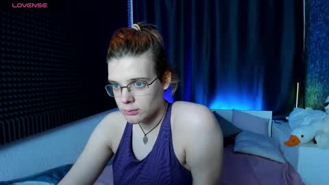Kiki online show from 12/25/24, 10:06