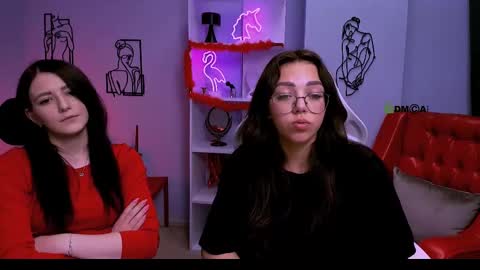 Snapshot of kiki_swan chatting on 03/12/25, 11:33 kiki_swan online show from 03/12/25, 11:33