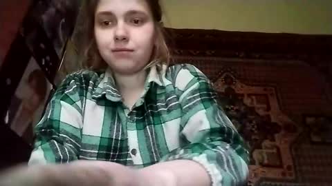 kikibang_ online show from 01/17/26, 08:30