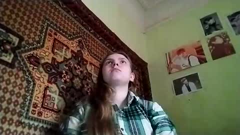 kikibang_ online show from 02/10/26, 09:13