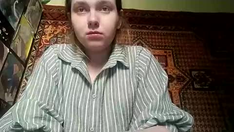 kikibang_ online show from 03/28/26, 10:15