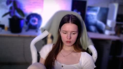 Snapshot of kikies_ chatting on 12/09/24, 02:13 Mika and Miranda online show from 12/09/24, 02:13