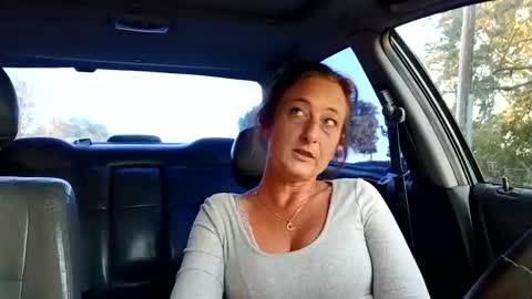 Snapshot of kikikinx chatting on 04/15/26, 02:07 kikikinx online show from 04/15/26, 02:07