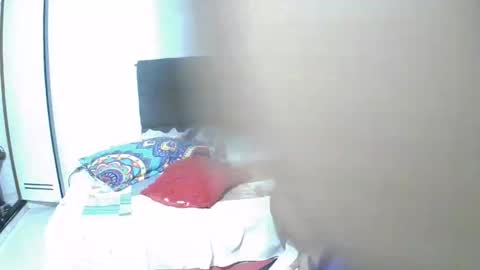 Snapshot of kikio2724 chatting on 12/07/24, 03:14 Horny and sweet husband online show from 12/07/24, 03:14