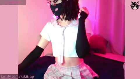 Kiki Trap online show from 02/10/25, 11:46