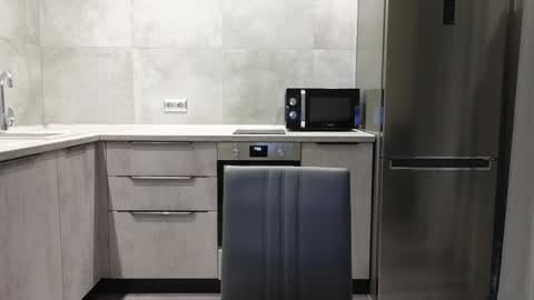 EvaAnna online show from 01/28/25, 09:29