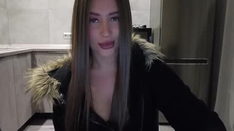 EvaAnna online show from 02/23/26, 07:44