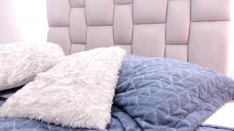 Ana      online show from 12/14/24, 06:30