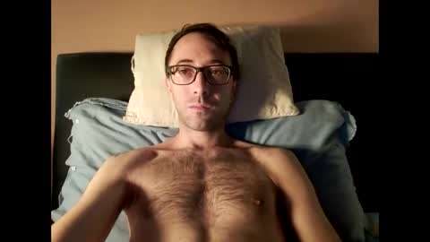 kingstoned online show from 10/31/25, 11:22