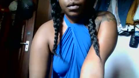 Snapshot of kilolo266 chatting on 02/25/26, 07:40 lolo online show from 02/25/26, 07:40