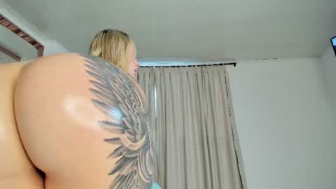 Nicole. online show from 06/19/26, 06:01