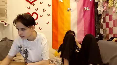 kim__ray online show from 05/04/26, 11:12