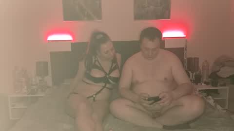 Kim and Dany online show from 04/18/26, 08:31