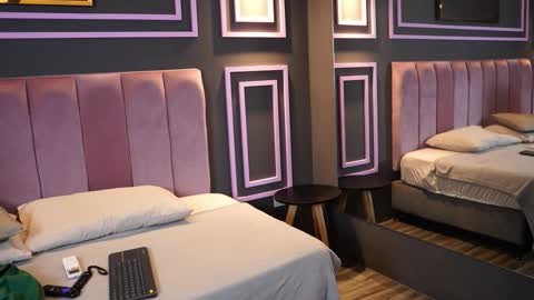 Kim online show from 02/09/26, 12:53