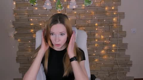 Snapshot of kim_boyd chatting on 12/23/24, 08:11 kim_boyd online show from 12/23/24, 08:11