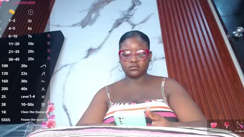 Snapshot of kim_brown2 chatting on 05/21/26, 02:29 Kim Follow me please online show from 05/21/26, 02:29