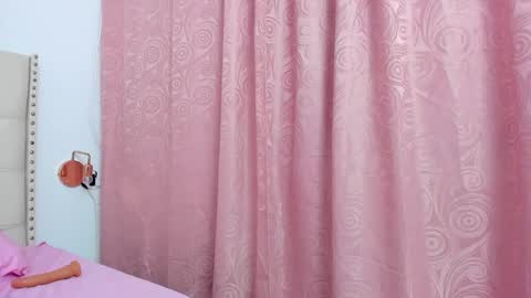 Snapshot of kim_eli chatting on 02/08/25, 11:02 kim_eli online show from 02/08/25, 11:02