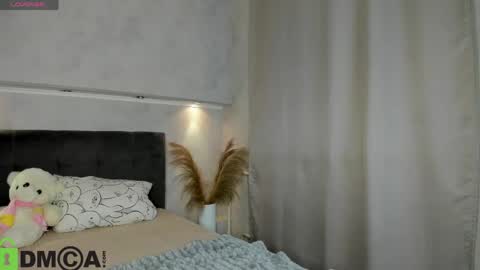 Kim online show from 05/07/26, 09:14