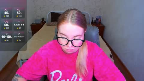 Snapshot of kim_girl_next_door chatting on 02/27/26, 03:34 KIM online show from 02/27/26, 03:34