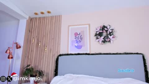 Kim Joi online show from 12/19/25, 01:29