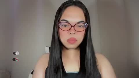 Snapshot of kim_kyile chatting on 11/30/25, 11:47 KYLIE online show from 11/30/25, 11:47