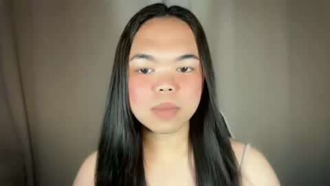 Snapshot of kim_kyile chatting on 12/22/25, 12:46 KYLIE online show from 12/22/25, 12:46