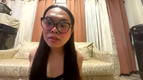 Snapshot of kim_kyile chatting on 05/30/26, 04:15 KYLIE online show from 05/30/26, 04:15