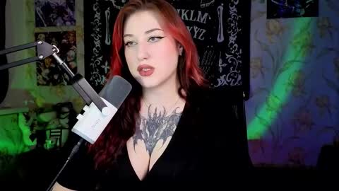 Snapshot of kim_possible1 chatting on 12/04/25, 02:48 Hi Im Kimberly but u can call me Kim. Turn on ur sound i love to talk and moan online show from 12/04/25, 02:48