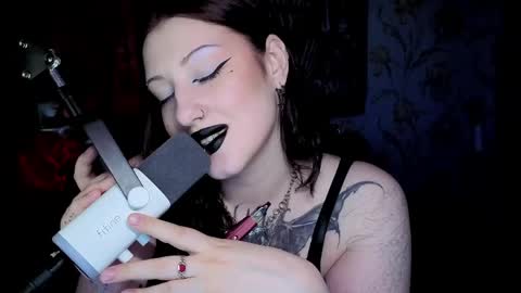 Snapshot of kim_possible1 chatting on 05/12/26, 03:58 Hi Im Kimberly but u can call me Kim. Turn on ur sound i love to talk and moan online show from 05/12/26, 03:58