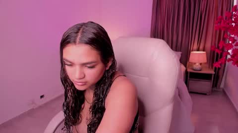 Kim online show from 03/12/26, 07:31