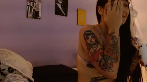 Kim  Yuk online show from 01/18/25, 11:00