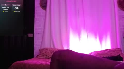 Kim  Yuk online show from 12/15/25, 12:04