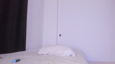 kim online show from 04/08/26, 02:11