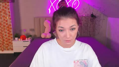 kimberlly_smith online show from 11/04/25, 12:54