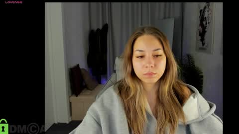 Kim online show from 03/26/26, 09:15