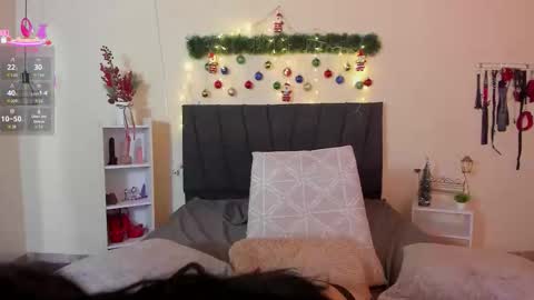 Kimberly online show from 12/18/25, 10:54