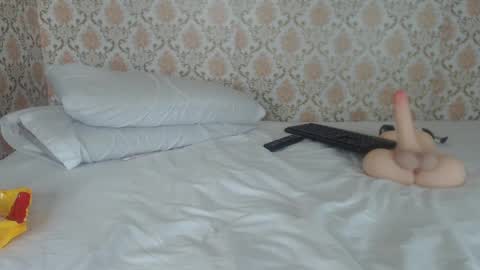 Kimberly online show from 02/24/25, 02:08